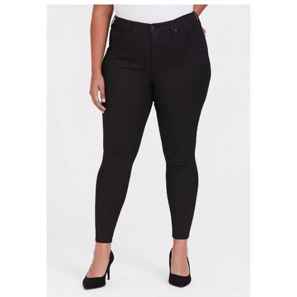 Torrid Black Skinny Jeans Plus Size 24 - Picture 2 of 9